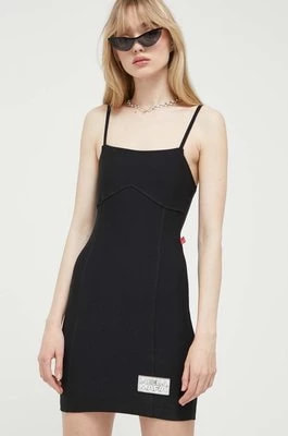 Zdjęcie produktu LaBellaMafia sukienka kolor czarny mini dopasowana