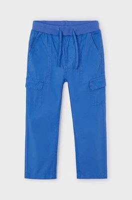 Zdjęcie produktu Mayoral spodnie dziecięce cargo kolor niebieski gładkie