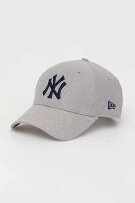 Zdjęcie produktu New Era czapka z daszkiem kolor szary z aplikacją NEW YORK YANKEES