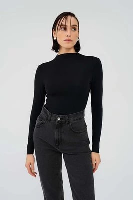 Zdjęcie produktu Saint Body bluzka damska kolor czarny gładka