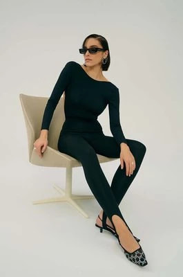 Zdjęcie produktu Saint Body legginsy damskie kolor czarny gładkie