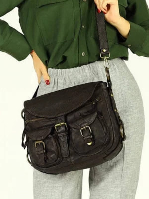 Zdjęcie produktu SERENELLA - Skórzana Włoska torebka listonoszka z kieszeniami handmade bag ciemny brąz caffe Merg
