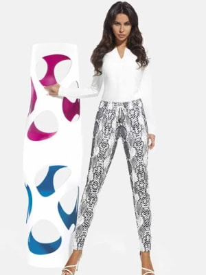 Zdjęcie produktu Spodnie damskie materiałowe białe BAS BLEU