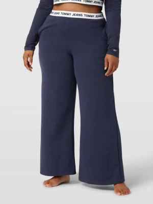 Zdjęcie produktu Spodnie dresowe PLUS SIZE z paskiem z logo Tommy Jeans Curve