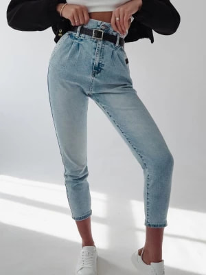 Zdjęcie produktu Spodnie jeansowe damskie OLAVOGA LERTA niebieski
