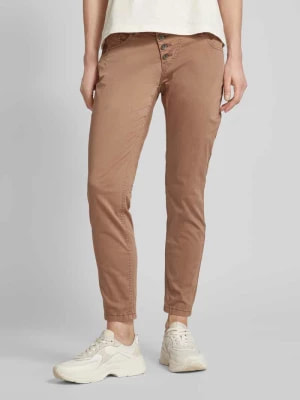 Zdjęcie produktu Spodnie o kroju slim fit z asymetryczną listwą guzikową model ‘Malibu’ Buena Vista