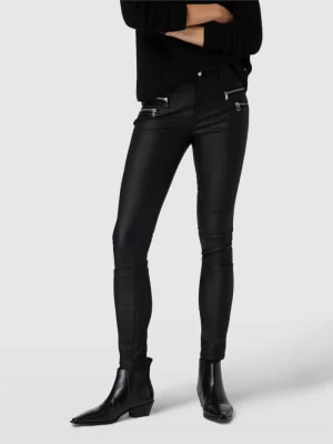 Zdjęcie produktu Spodnie o kroju slim fit z imitacji skóry model ‘SEVEN’ Vero Moda