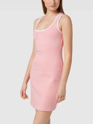 Zdjęcie produktu Sukienka mini z tyłem o kroju bokserki model ‘SIGNATURE ACTIVE’ Guess Activewear