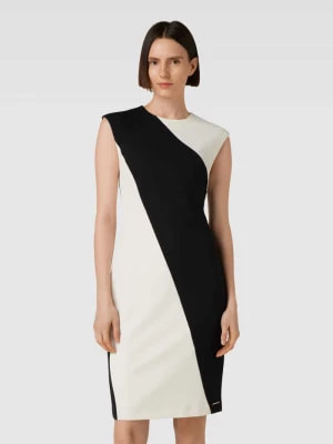 Zdjęcie produktu Sukienka o długości do kolan dwukolorowa model ‘SCUBA CREPE’ Calvin Klein Womenswear