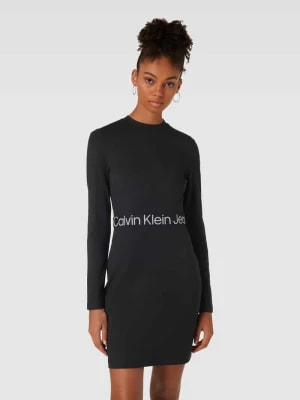 Zdjęcie produktu Sukienka o długości do kolan z elastyczną tasiemką w talii model ‘MILANO’ Calvin Klein Jeans