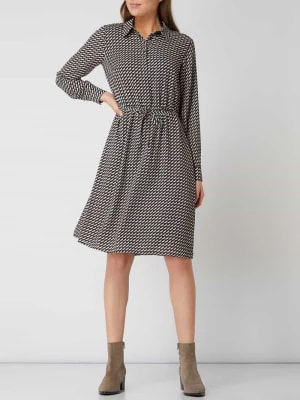Zdjęcie produktu Sukienka z krepy z graficznym wzorem BETTY & CO WHITE