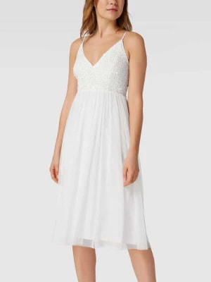 Zdjęcie produktu Suknia ślubna z cekinowym obszyciem Lace & Beads