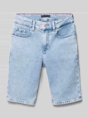 Zdjęcie produktu Szorty jeansowe z detalem z logo Tommy Hilfiger Teens