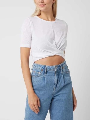 Zdjęcie produktu T-shirt krótki z wiązanym detalem DKNY Jeans
