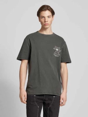 Zdjęcie produktu T-shirt o kroju regular fit z nadrukiem z logo model ‘NOVELTY GRAPHIC’ Tommy Jeans