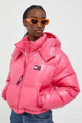Zdjęcie produktu Tommy Jeans kurtka puchowa damska kolor różowy zimowa DW0DW16572