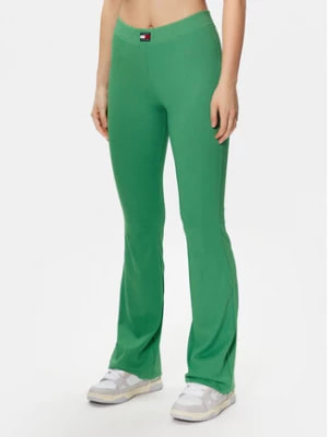 Zdjęcie produktu Tommy Jeans Spodnie materiałowe Badge DW0DW15373 Zielony Regular Fit