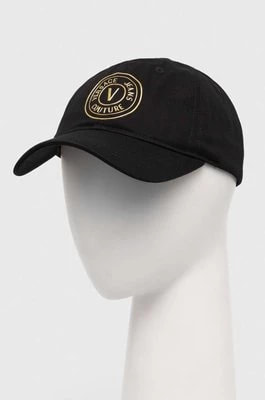 Zdjęcie produktu Versace Jeans Couture czapka z daszkiem bawełniana kolor czarny z aplikacją 76HAZK26 ZG205