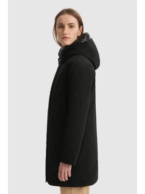 Zdjęcie produktu Woolrich Płaszcz puchowy "Artic" w kolorze czarnym rozmiar: XL