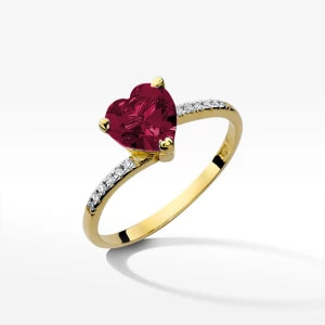 Zdjęcie produktu Złoty pierścionek z rubinem i brylantami