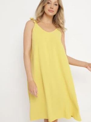 Zdjęcie produktu Żółta Midi Sukienka na Wiązanych Ramiączkach o Trapezowym Fasonie Urttica